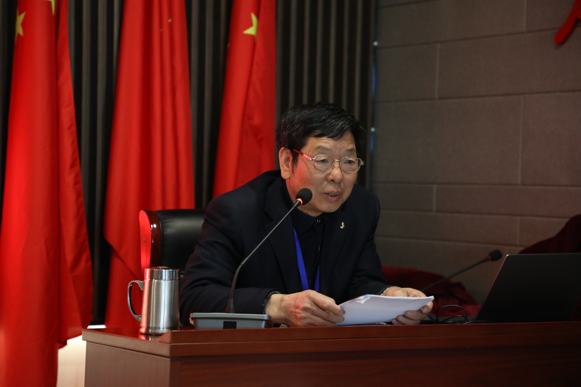 王总讲话.JPG